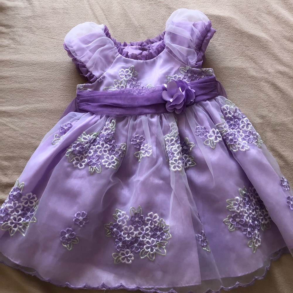 Little girl’s dress